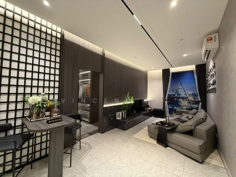 Servis Apartment untuk Dijual di Paragon Signature Suites - Vincent Lai - Living Room - PropertyGuru.com.my