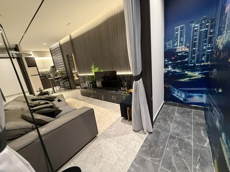 Servis Apartment untuk Dijual di Paragon Signature Suites - Vincent Lai - Living Room - PropertyGuru.com.my