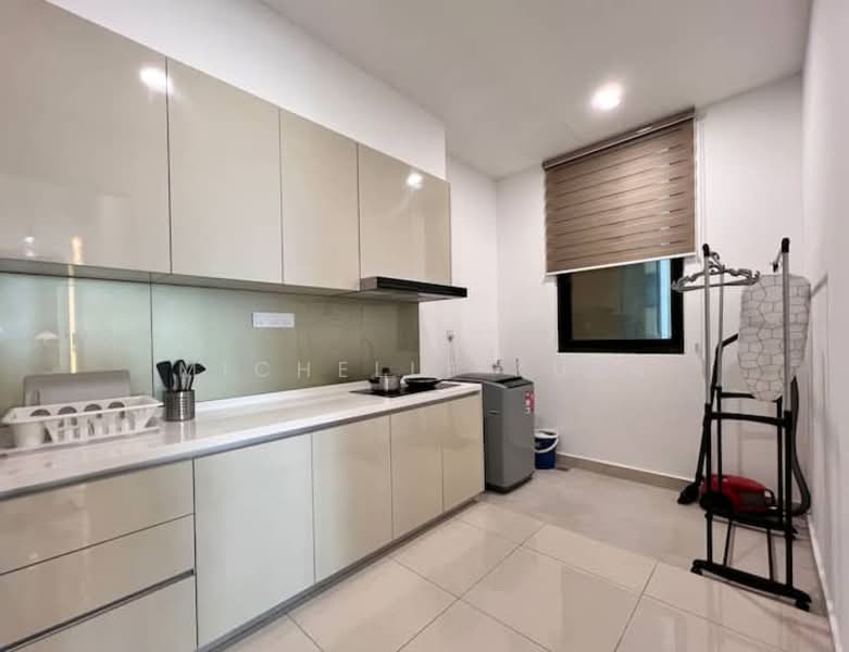 Kediaman Servis untuk Dijual di Paradigm Residence - Michelle Kueh - Kitchen - PropertyGuru.com.my