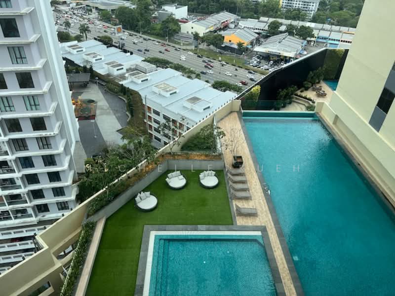 Kediaman Servis untuk Dijual di Paradigm Residence - Michelle Kueh - Pool - PropertyGuru.com.my