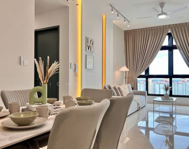 Kediaman Servis untuk Dijual di Paradigm Residence - Michelle Kueh - Dining Room - PropertyGuru.com.my