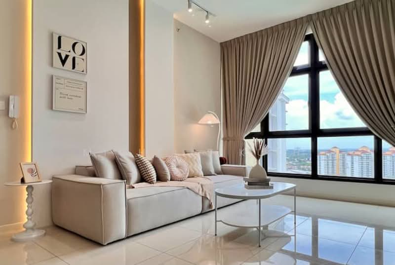 Kediaman Servis untuk Dijual di Paradigm Residence - Michelle Kueh - Living Room - PropertyGuru.com.my