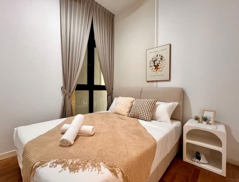 Kediaman Servis untuk Dijual di Paradigm Residence - Michelle Kueh - Bedroom - PropertyGuru.com.my