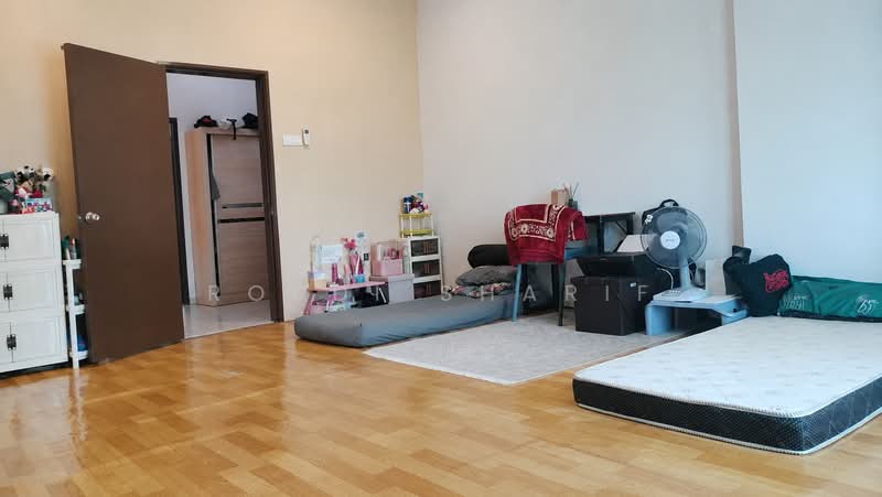 2-storey Terraced House for Sale in Bandar Baru Puncak Alam (Puncak Alam) - Rosdi Sharif - PropertyGuru.com.my
