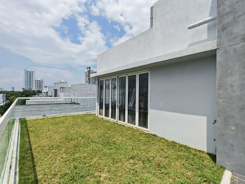 Bungalow House for Sale in Lakefront Villa (Cyberjaya) - Zul Hasif - PropertyGuru.com.my