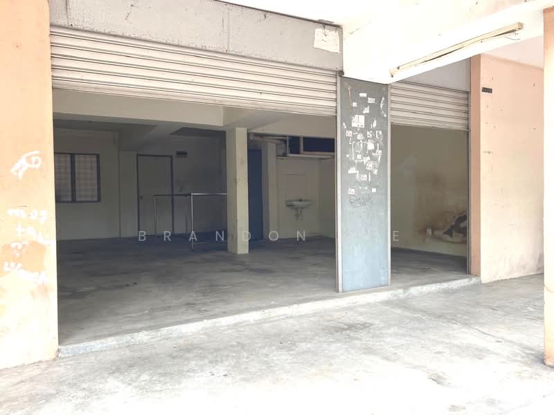 Shop for Rent in Taman Equine (Seri Kembangan) - Brandon Yee - Exterior - PropertyGuru.com.my