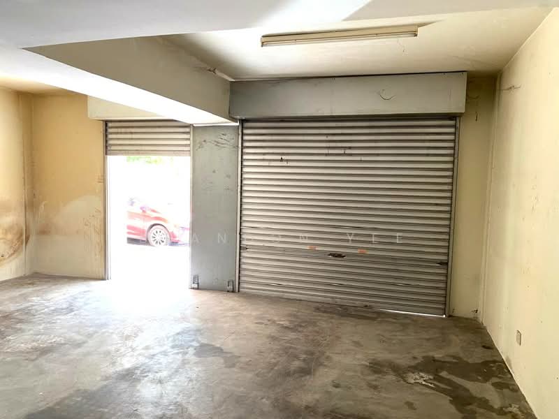Shop for Rent in Taman Equine (Seri Kembangan) - Brandon Yee - Interior - PropertyGuru.com.my