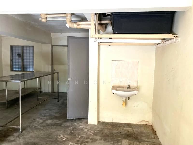 Shop for Rent in Taman Equine (Seri Kembangan) - Brandon Yee - Interior - PropertyGuru.com.my