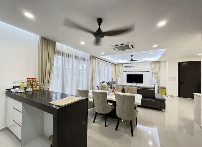 Rumah Kluster untuk Dijual di Jade Hills (Kajang) - Winston Loong - Living Room - PropertyGuru.com.my