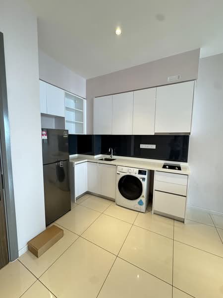 Kondominium untuk Dijual di The Elysia Park Residence - Eric Foo - Kitchen - PropertyGuru.com.my