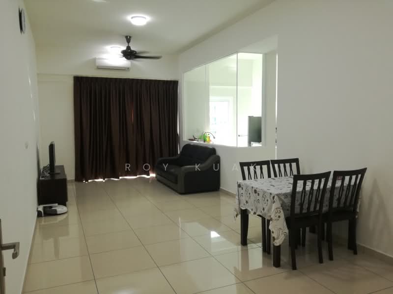 Kondominium untuk Dijual di Imperial Residences - Roy Kuak - Living Room - PropertyGuru.com.my