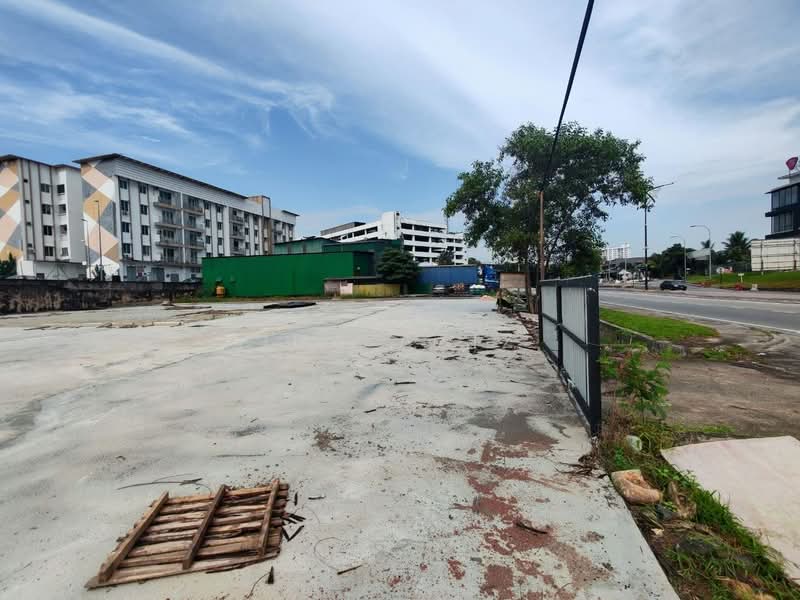 Retail Space for Rent in Tampoi (Johor) - Ida Aziz - Exterior - PropertyGuru.com.my