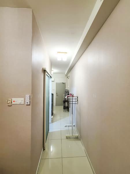 Servis Apartment untuk Disewa di Centrestage Designer Suite - James Tan - Corridor - PropertyGuru.com.my
