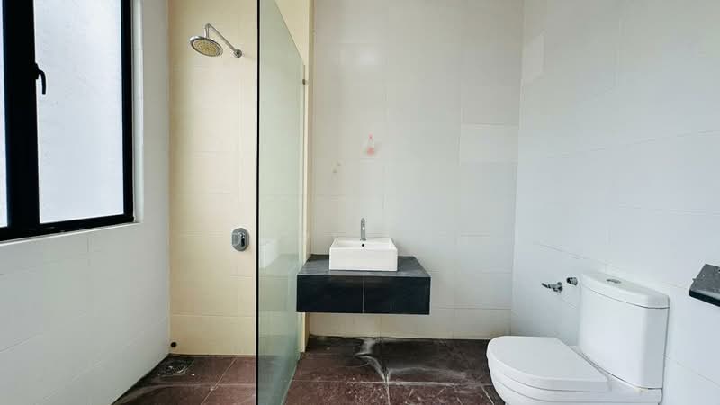 Rumah Teres 2 Tingkat untuk Dijual di Rawang (Selangor) - Dave Tan - Bathroom - PropertyGuru.com.my