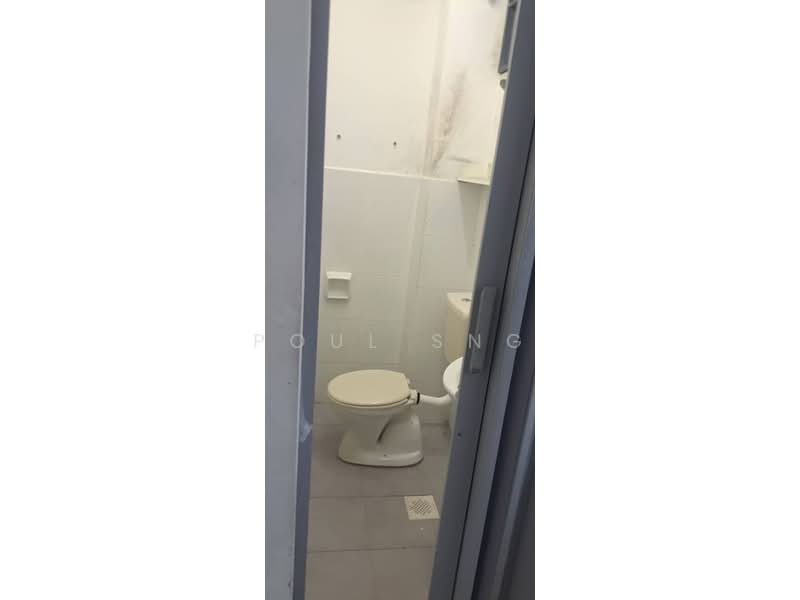 Rumah Teres untuk Disewa di Taman Mutiara Rini (Skudai) - Poul Sng - Bathroom - PropertyGuru.com.my