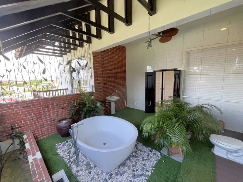 Bungalow for Sale in Seksyen 9 (Shah Alam) - Julie Louis - PropertyGuru.com.my