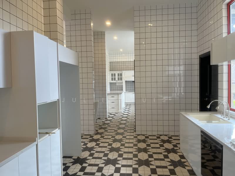 Bungalow for Sale in Seksyen 9 (Shah Alam) - Julie Louis - PropertyGuru.com.my