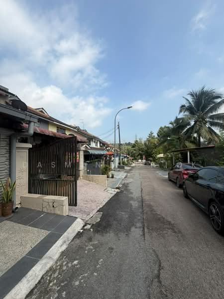 2-storey Terraced House for Sale in Taman Bukit Tiram (Ulu Tiram) - Dasmond Chiok - PropertyGuru.com.my