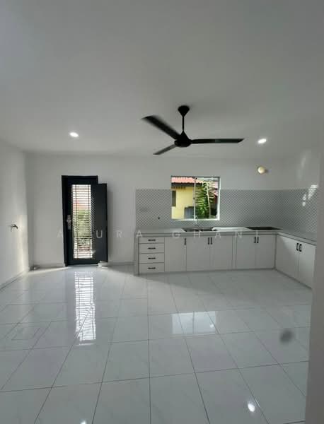 Rumah Teres 1 Tingkat untuk Dijual di Sungai Petani (Kedah) - Azura Ghani - Kitchen - PropertyGuru.com.my
