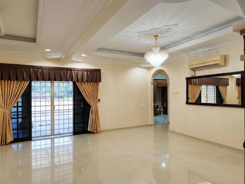 Rumah Banglo untuk Dijual di Villa Bestari (Gombak) - Azli Ibrahim - Living Room - PropertyGuru.com.my