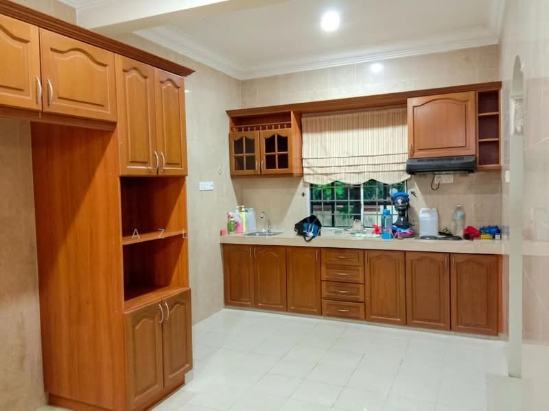 Rumah Banglo untuk Dijual di Villa Bestari (Gombak) - Azli Ibrahim - Kitchen - PropertyGuru.com.my