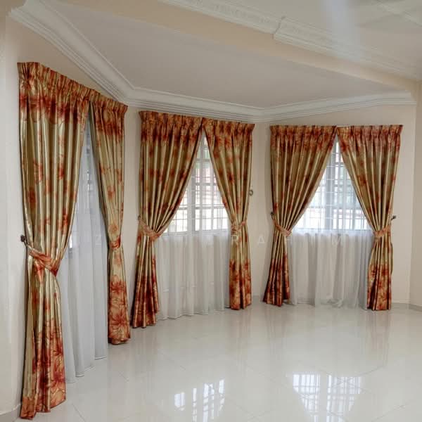 Rumah Banglo untuk Dijual di Villa Bestari (Gombak) - Azli Ibrahim - Living Room - PropertyGuru.com.my