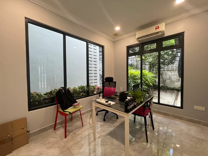 Rumah Banglo untuk Dijual di Minden Heights (Gelugor) - Elynne Leong - Study - PropertyGuru.com.my