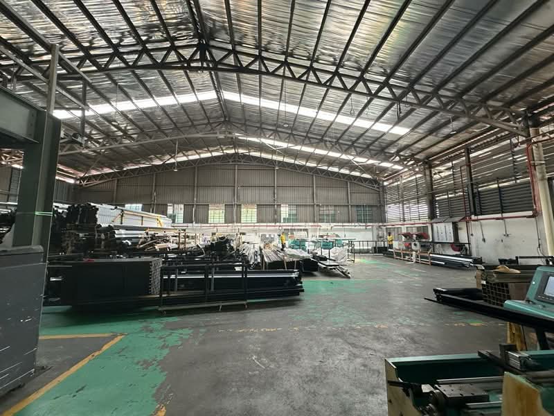 Detached Factory for Rent in Bukit Jelutong (Shah Alam) - Nicolas Lim - Interior - PropertyGuru.com.my