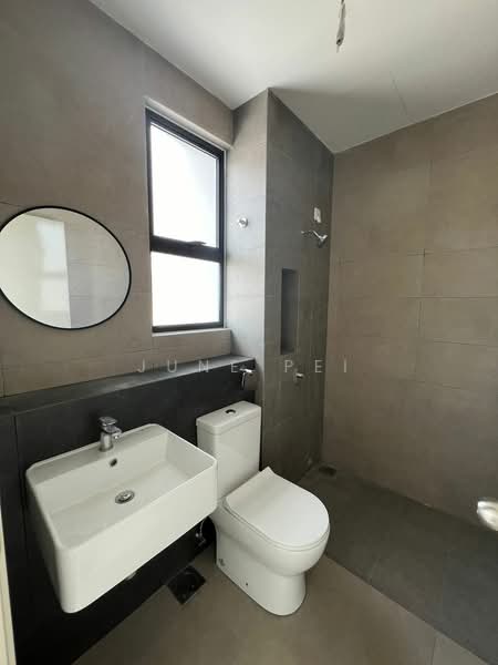 Rumah Teres 2-Tingkat untuk Disewa di Telok Panglima Garang (Selangor) - June Pei - Bathroom - PropertyGuru.com.my