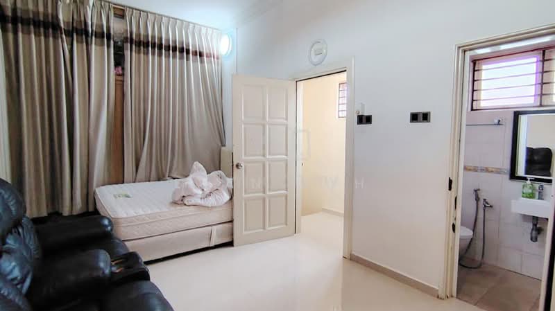 2.5-storey Terraced House for Sale in Taman Meranti Jaya (Puchong) - Evan Goh - Living Room - PropertyGuru.com.my