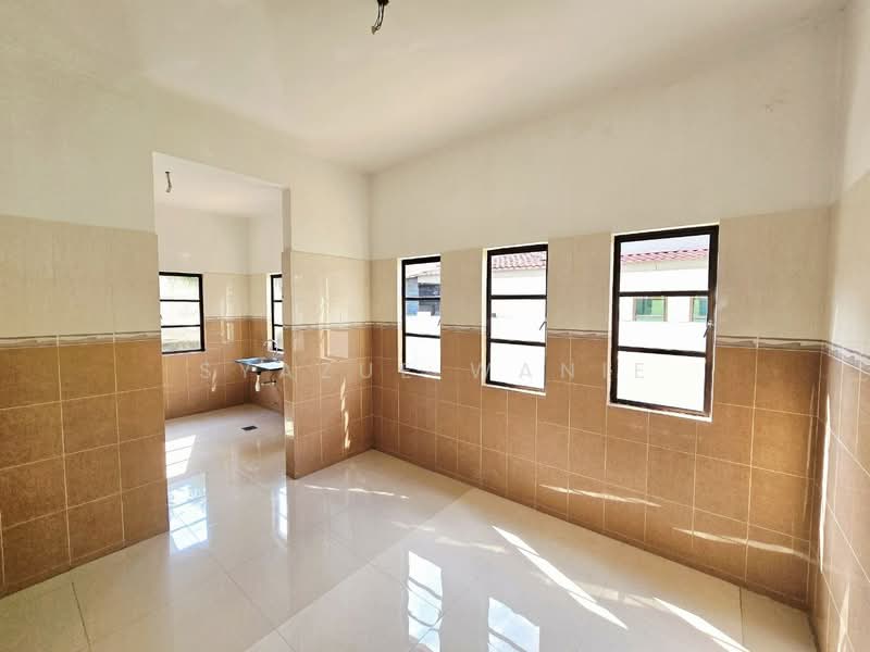 Rumah Banglo untuk Dijual di Kajang (Selangor) - Syazue Wanie - Kitchen - PropertyGuru.com.my