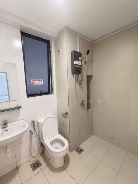 Servis Apartment untuk Disewa di Residences @ 1 Tebrau - Louise Ng - Bathroom - PropertyGuru.com.my