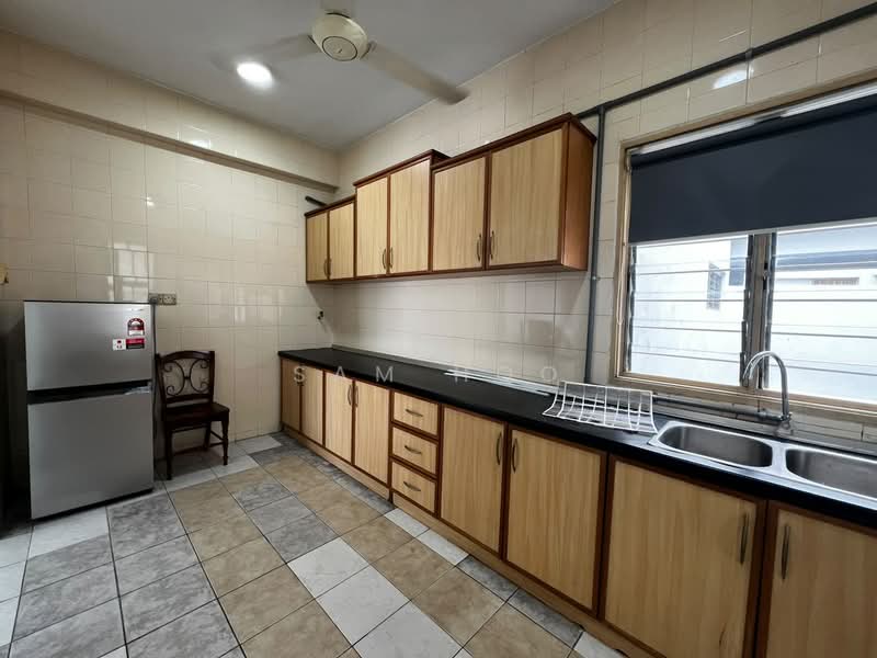 Condominium for Rent at Menara Menjalara - Sam Hoo - Kitchen - PropertyGuru.com.my