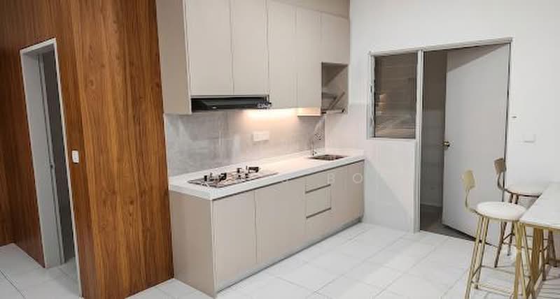 Kondominium untuk Disewa di Residensi Sateria - Addis Bo - Kitchen - PropertyGuru.com.my