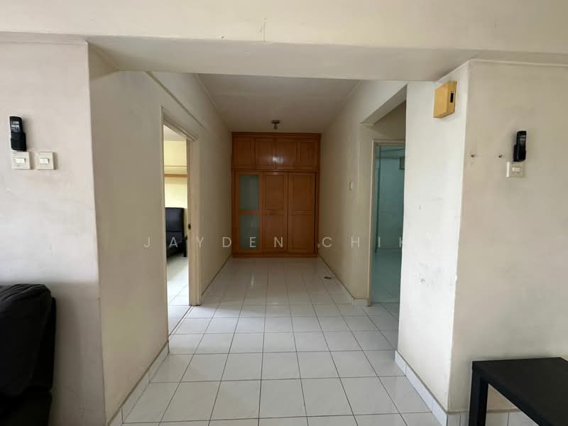 Apartment for Sale at Anjung Hijau (Greenfields) - Jayden Chik - Corridor - PropertyGuru.com.my