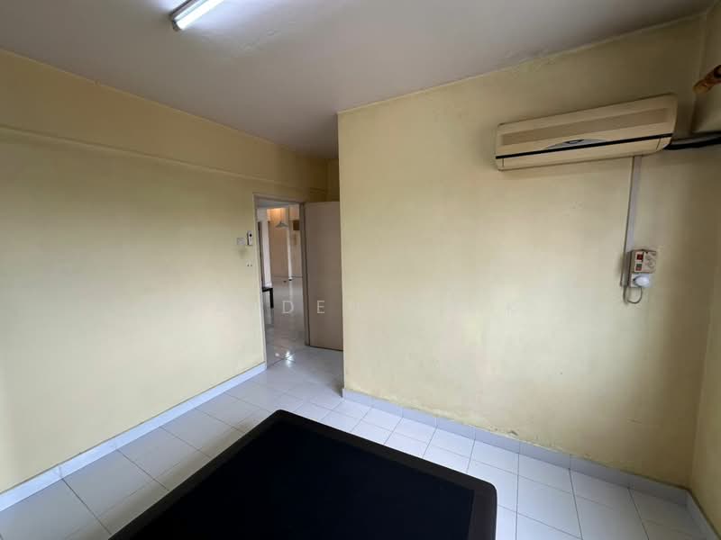 Apartment for Sale at Anjung Hijau (Greenfields) - Jayden Chik - Interior - PropertyGuru.com.my