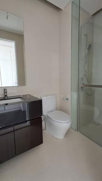 Service Residence for Sale at Regent Suites @ Pavilion Damansara Heights - Peter Sek - Bathroom - PropertyGuru.com.my