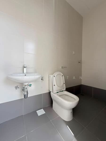 Rumah Kluster untuk Dijual di Eco Botanic (Iskandar Puteri (Nusajaya)) - Winson Tan - Bathroom - PropertyGuru.com.my