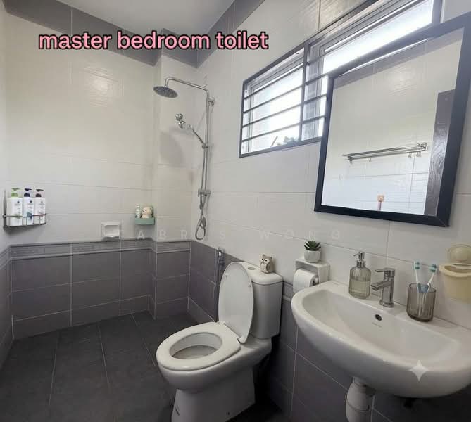 Rumah Berkembar untuk Dijual di Taman Sri Andalas (Klang) - Tabris Wong - Bathroom - PropertyGuru.com.my