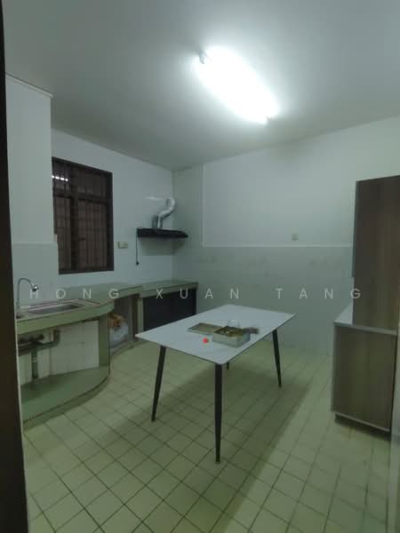 2-storey Terraced House for Rent in Taman Daya (Johor Bahru) - Hong Xuan Tang - Kitchen - PropertyGuru.com.my