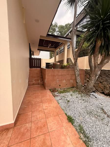Semi-Detached House for Sale in Taman Yarl (Jalan Klang Lama (Old Klang Road)) - Jessie Sandhu - PropertyGuru.com.my