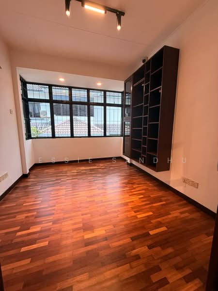 Semi-Detached House for Sale in Taman Yarl (Jalan Klang Lama (Old Klang Road)) - Jessie Sandhu - PropertyGuru.com.my