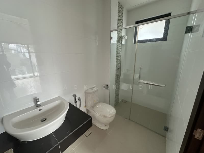 Semi-Detached House for Sale in Ampang (Selangor) - Brackson Loh - PropertyGuru.com.my