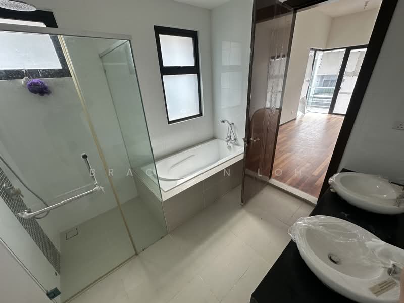 Semi-Detached House for Sale in Ampang (Selangor) - Brackson Loh - Bathroom - PropertyGuru.com.my