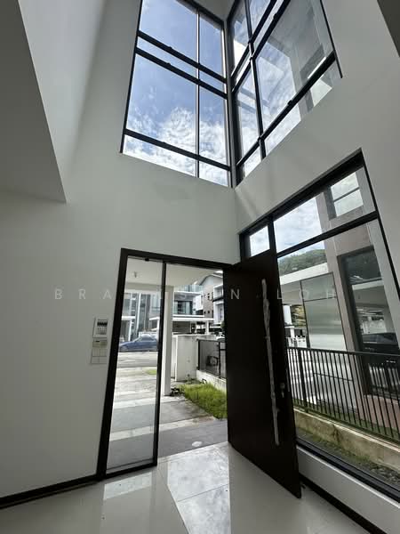 Semi-Detached House for Sale in Ampang (Selangor) - Brackson Loh - Entrance - PropertyGuru.com.my