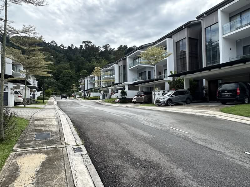 Semi-Detached House for Sale in Ampang (Selangor) - Brackson Loh - Exterior - PropertyGuru.com.my
