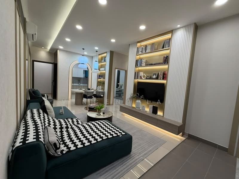 Servis Apartment untuk Dijual di Paragon Gateway - Vincent Lai - Living Room - PropertyGuru.com.my