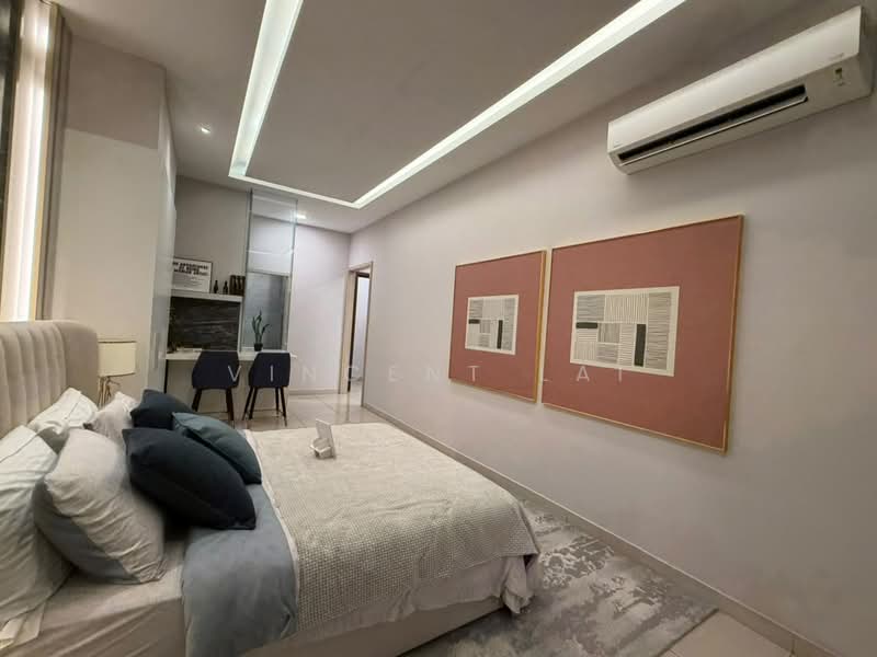 Servis Apartment untuk Dijual di Paragon Gateway - Vincent Lai - Bedroom - PropertyGuru.com.my