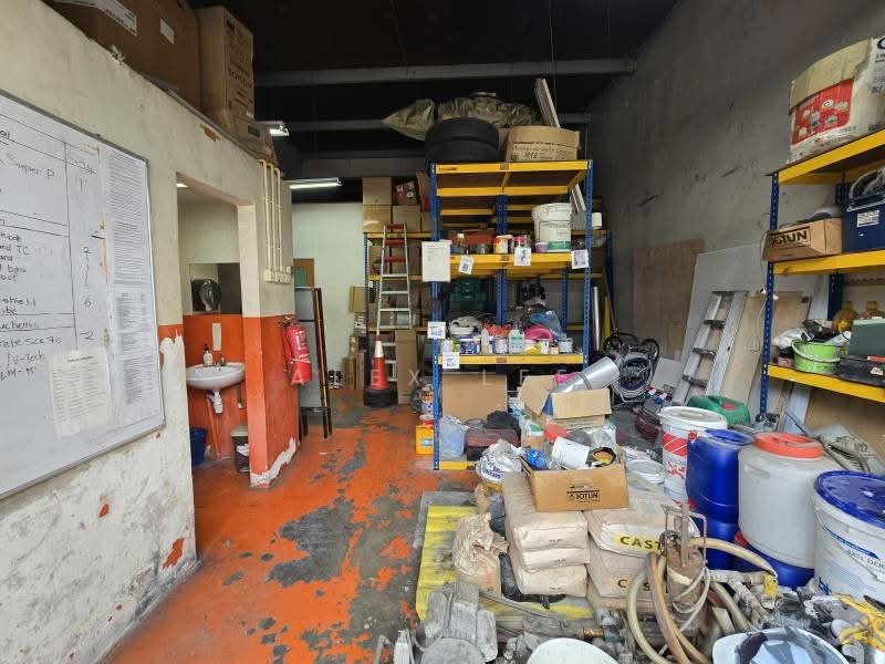 Warehouse for Rent in Shah Alam (Selangor) - Alex Lee - Interior - PropertyGuru.com.my