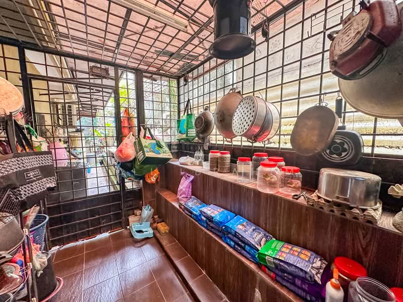 Bungalow for Sale in Ampang Jaya (Ampang) - Azli Ibrahim - Kitchen - PropertyGuru.com.my